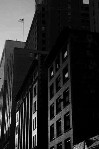 Flag over Clinton Street Newark New Jersey (2946SA).jpg